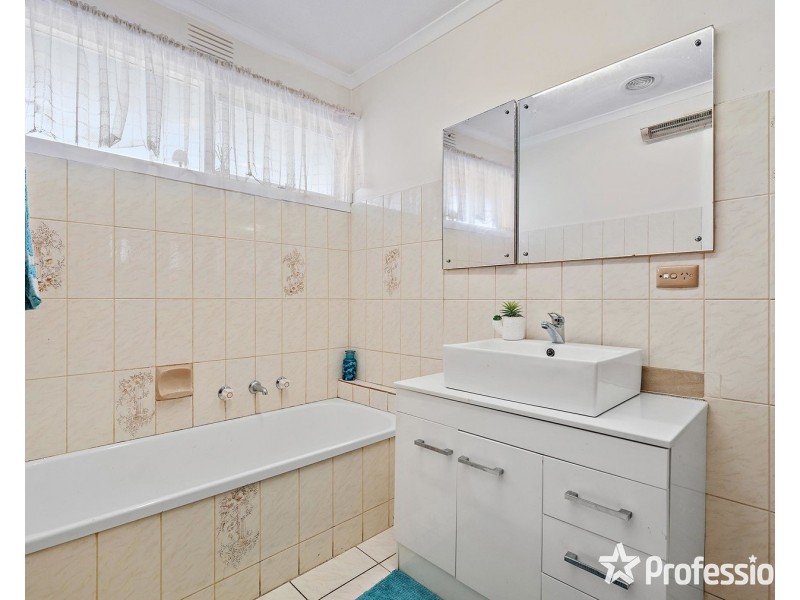 56 Victoria Road, Lilydale VIC 3140