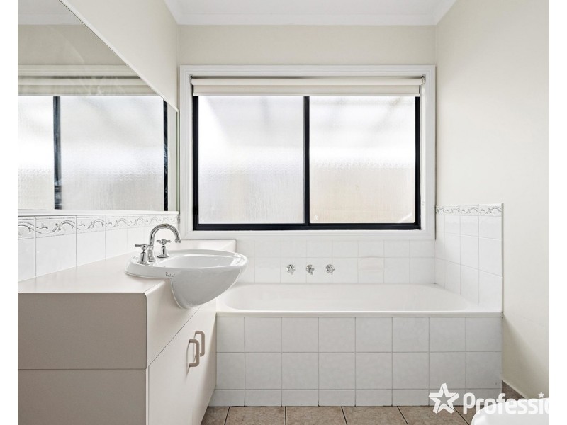 10a Helena Road, Lilydale VIC 3140