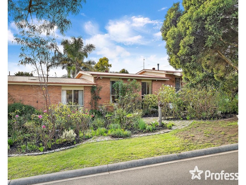 37 Trafalgar Crescent, Lilydale VIC 3140