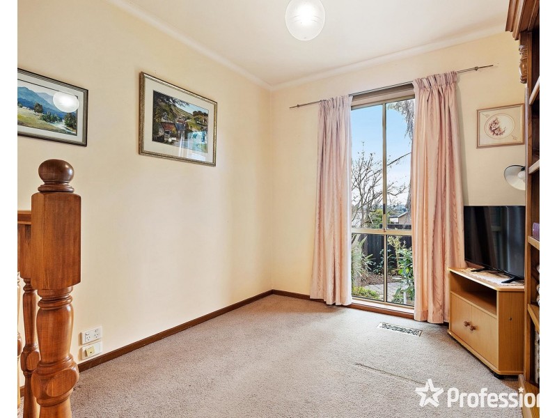 37 Trafalgar Crescent, Lilydale VIC 3140