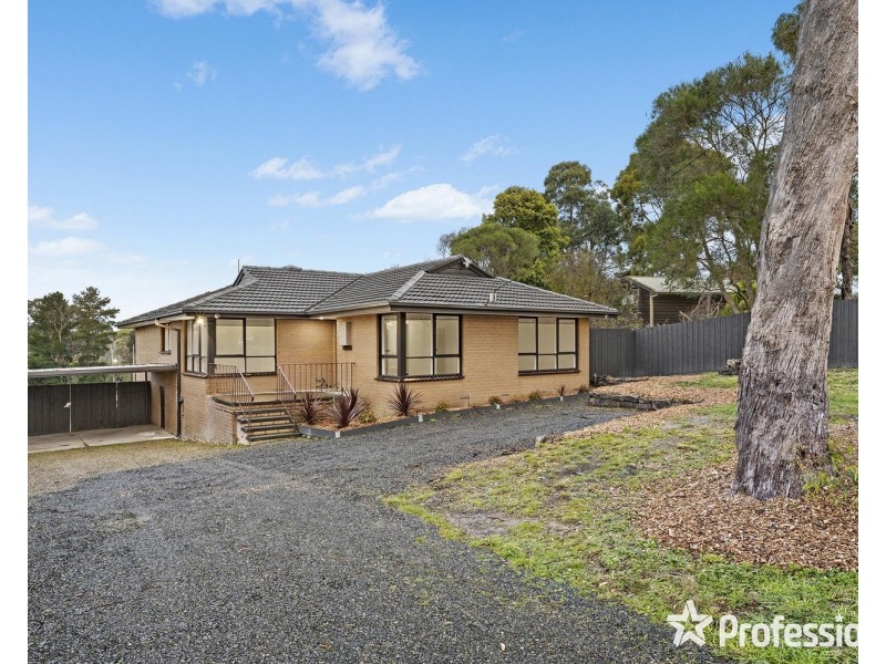 14 Olinda Road, Mount Evelyn VIC 3796