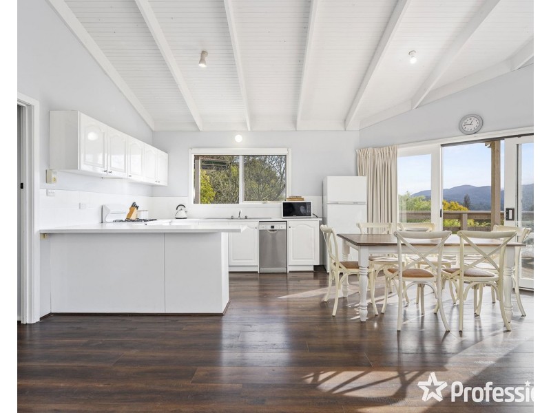 35 Newgrove Road, Healesville VIC 3777