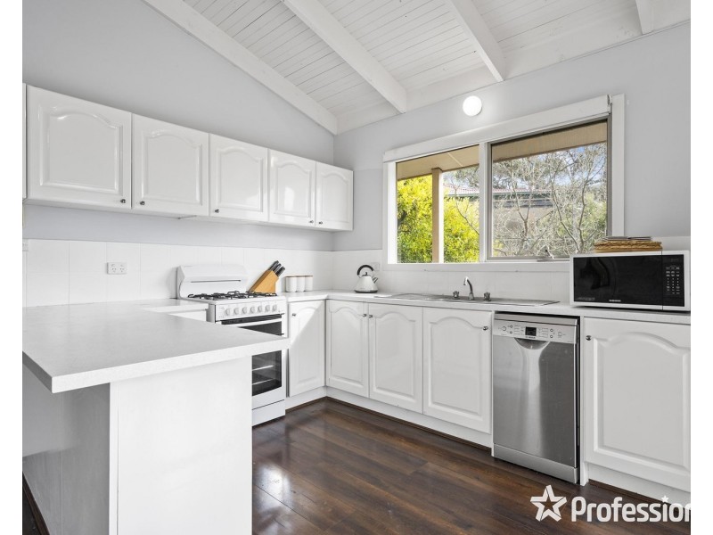 35 Newgrove Road, Healesville VIC 3777