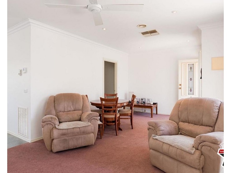 6/34 Karingal Street, Croydon VIC 3136