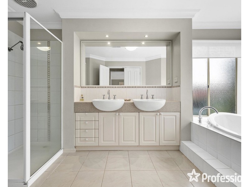 13 Bravo Court, Lilydale VIC 3140