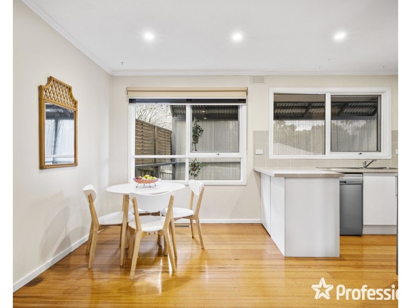 7 MacMillan Street, Mooroolbark VIC 3138