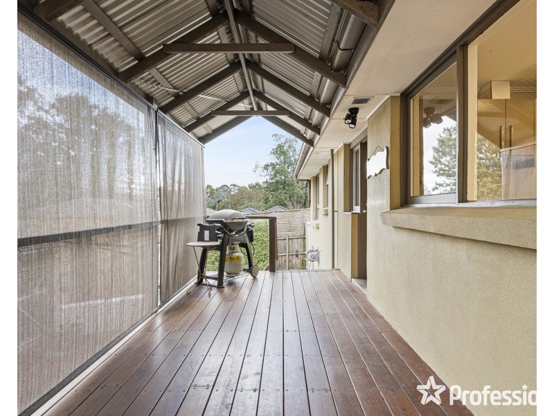 7 MacMillan Street, Mooroolbark VIC 3138