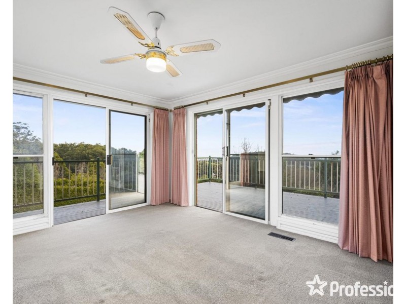 93 Grantulla Road, Menzies Creek VIC 3159