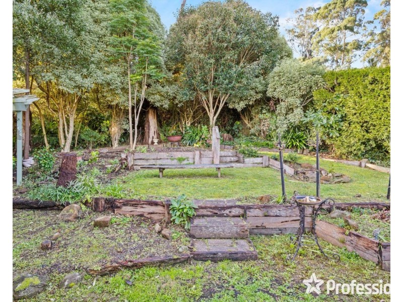 93 Grantulla Road, Menzies Creek VIC 3159