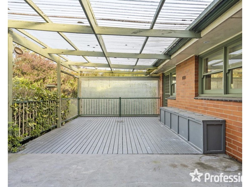 93 Grantulla Road, Menzies Creek VIC 3159