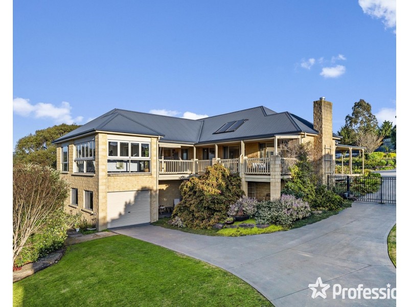 3 Doonside Drive, Lilydale VIC 3140