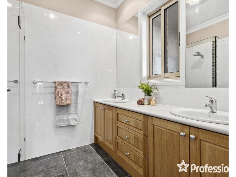 3 Doonside Drive, Lilydale VIC 3140