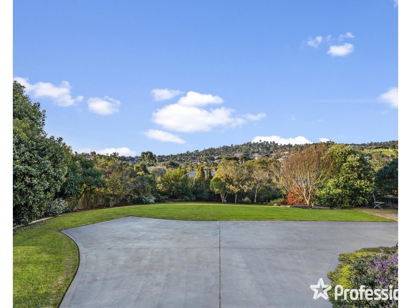 3 Doonside Drive, Lilydale VIC 3140