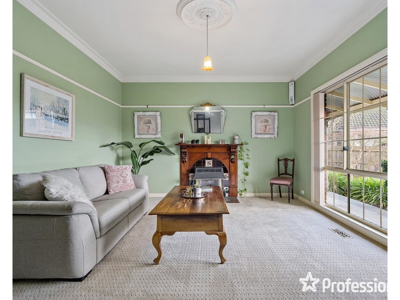 11 Harmony Close, Lilydale VIC 3140