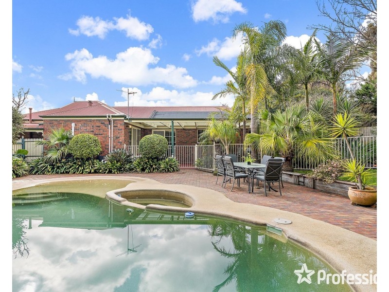 11 Harmony Close, Lilydale VIC 3140