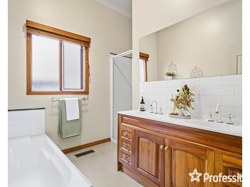 72 Old Gippsland Road, Lilydale VIC 3140