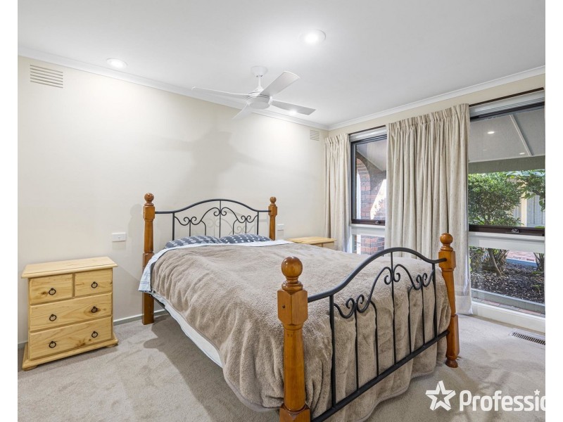 14 Polaris Way, Chirnside Park VIC 3116