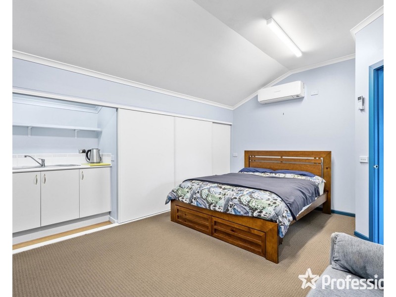 14 Polaris Way, Chirnside Park VIC 3116