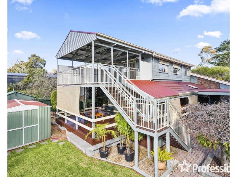 14 Polaris Way, Chirnside Park VIC 3116