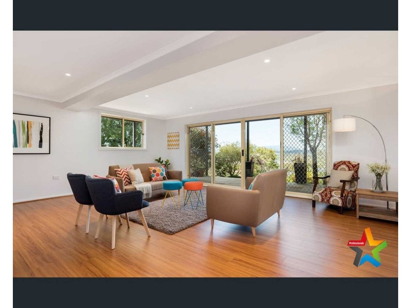 11 St Andrews Drive, Chirnside Park VIC 3116