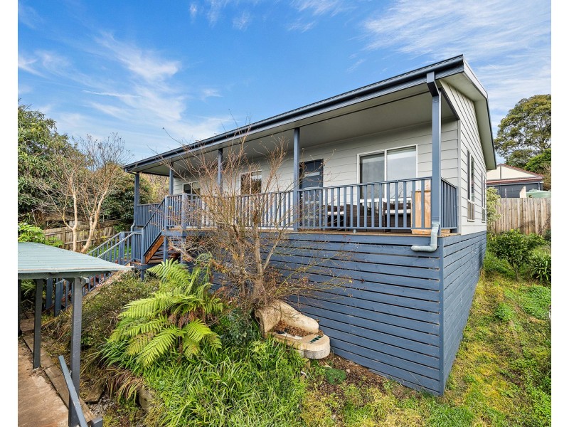 11 St Andrews Drive, Chirnside Park VIC 3116