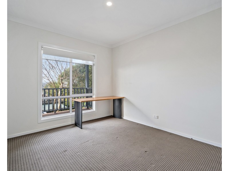 11 St Andrews Drive, Chirnside Park VIC 3116