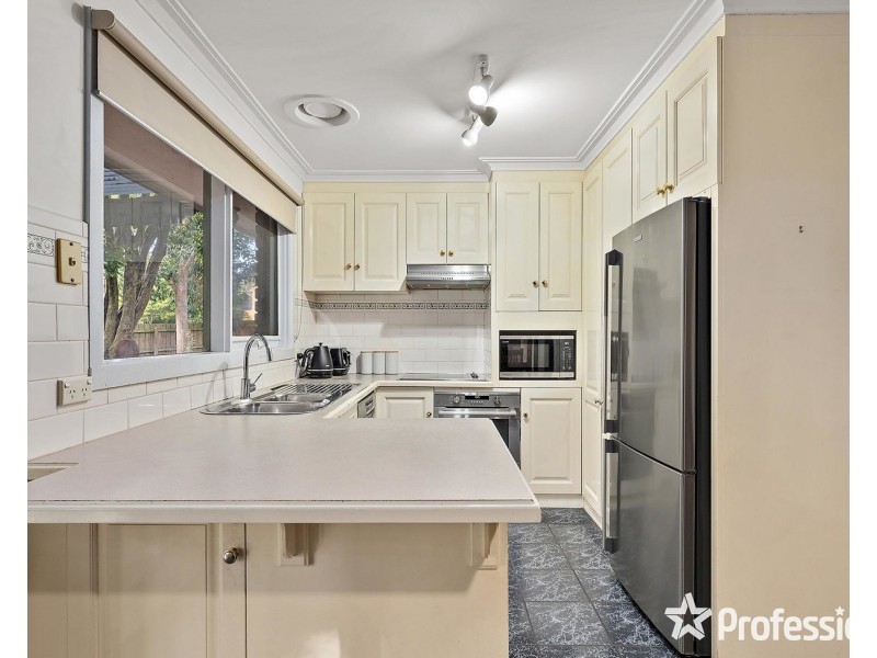 15 Bradman Avenue, Mount Evelyn VIC 3796