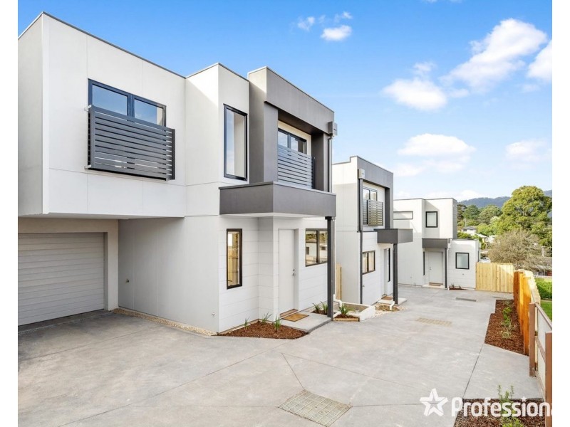 2/88 Winyard Drive, Mooroolbark VIC 3138