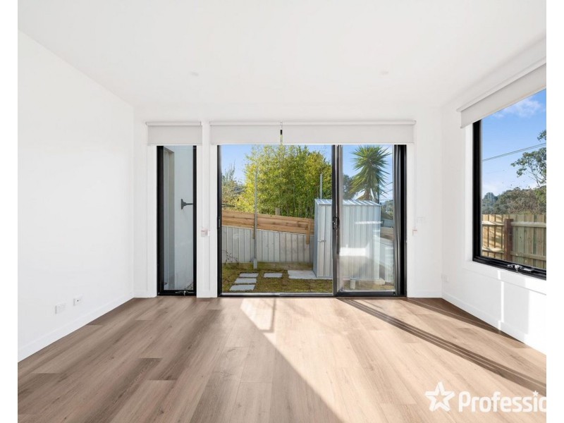 4/88 Winyard Drive, Mooroolbark VIC 3138