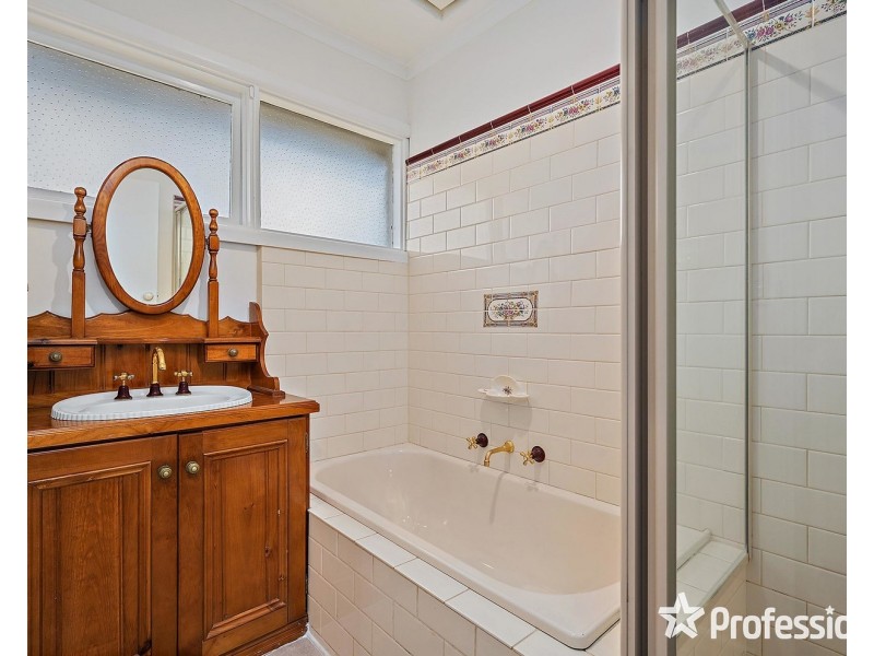 26 Spring Street, Mount Evelyn VIC 3796