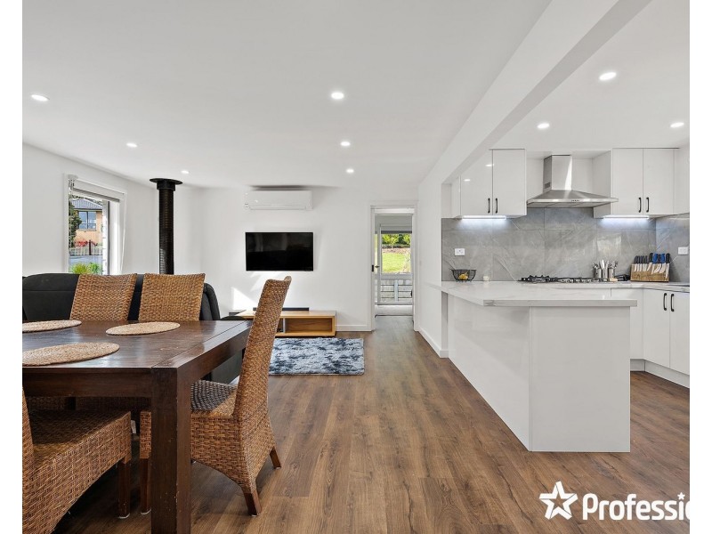 74 Lauriston Drive, Coldstream VIC 3770