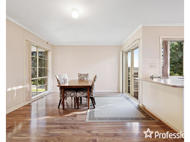 25 Gardner Parade, Mount Evelyn VIC 3796