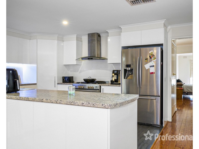 5 Circle Ridge, Chirnside Park VIC 3116