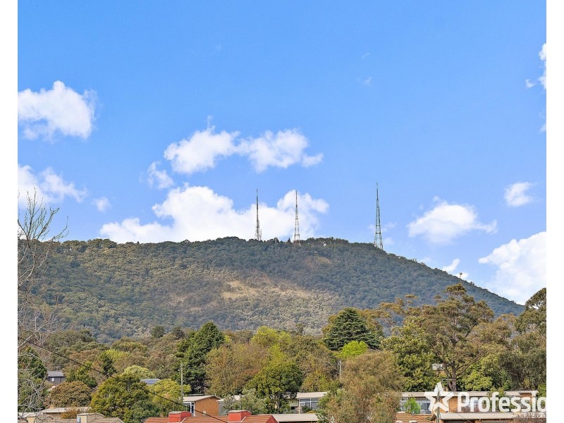 6A  Gladesville Drive, Kilsyth VIC 3137