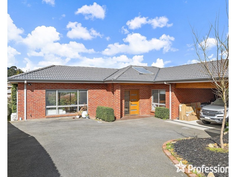 6A  Gladesville Drive, Kilsyth VIC 3137