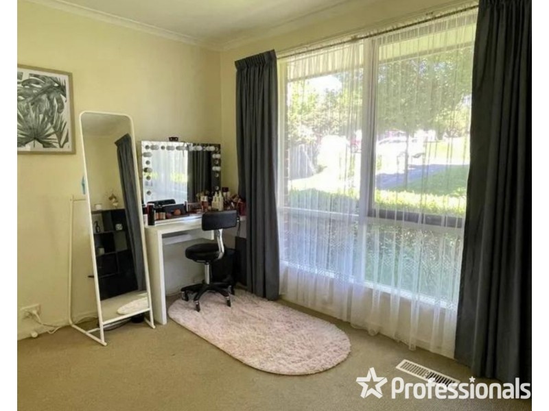 6 Henry Street, Healesville VIC 3777