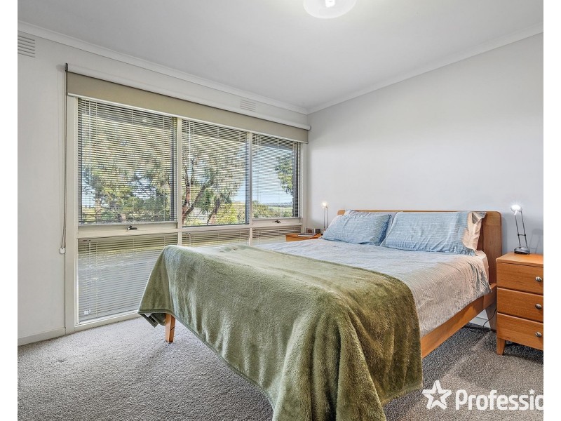 11 Summit Road, Lilydale VIC 3140