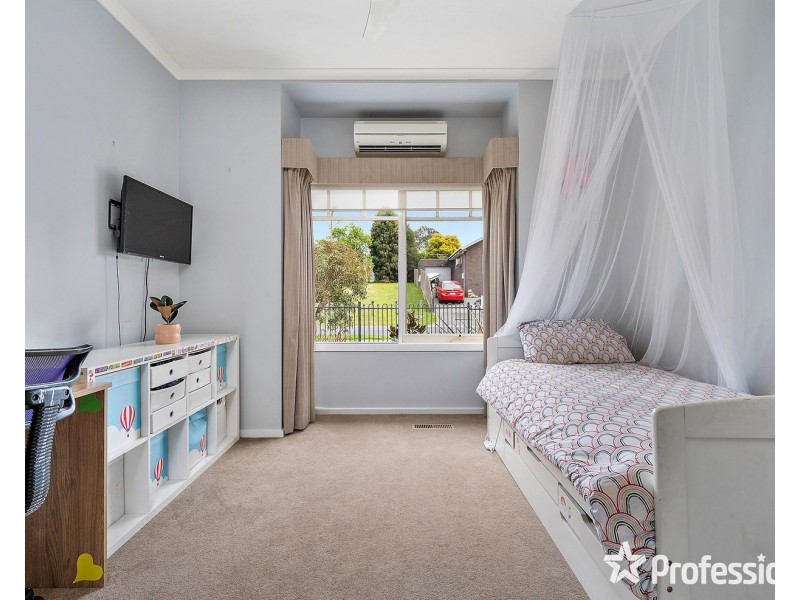 32 Pinoak Drive, Yarra Glen VIC 3775