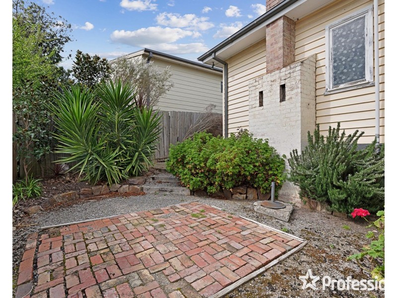 1/11 Albert Road, Lilydale VIC 3140