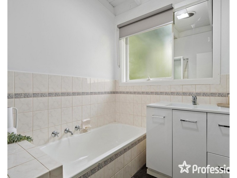 57 Country Club Drive, Chirnside Park VIC 3116