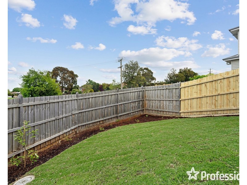 3 St James Terrace, Yarra Glen VIC 3775