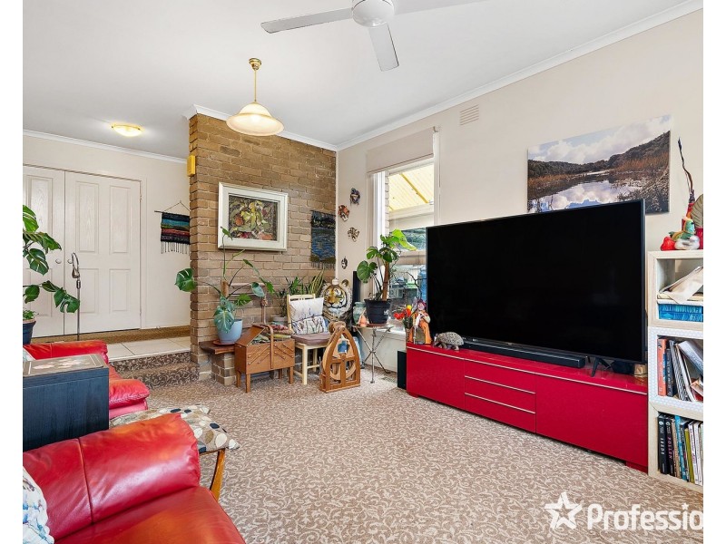 43 Crown Point Ridge, Chirnside Park VIC 3116