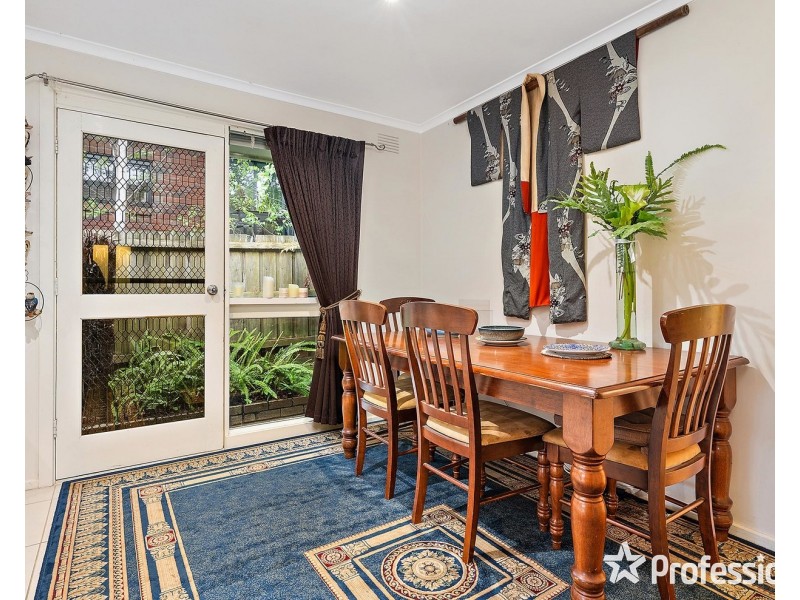 43 Crown Point Ridge, Chirnside Park VIC 3116