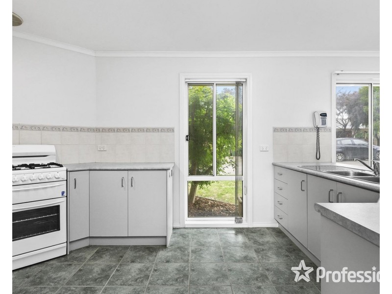 2/220 Wonga Road, Warranwood VIC 3134