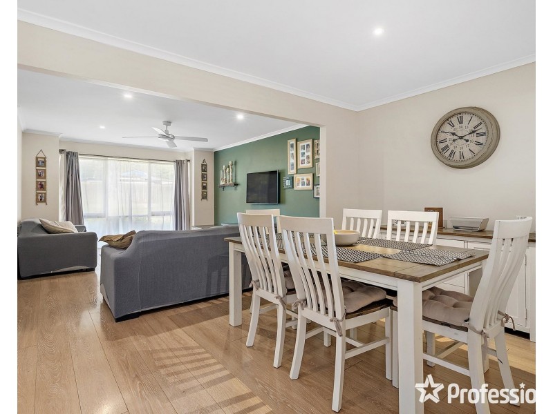 4D Marshall Street, Mount Evelyn VIC 3796