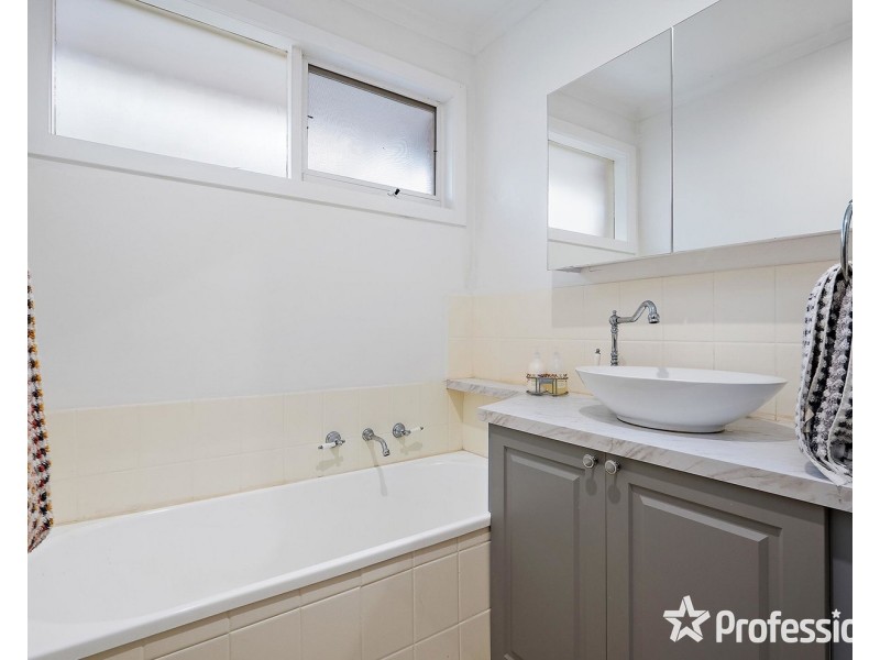 4D Marshall Street, Mount Evelyn VIC 3796