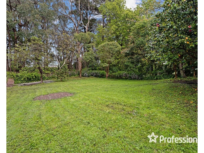 10 Monbulk Road, Mount Evelyn VIC 3796