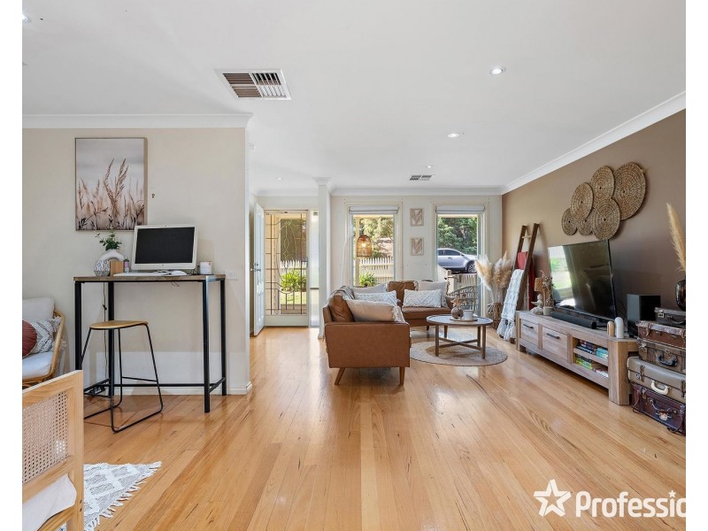 2 Winnetka Drive, Lilydale VIC 3140