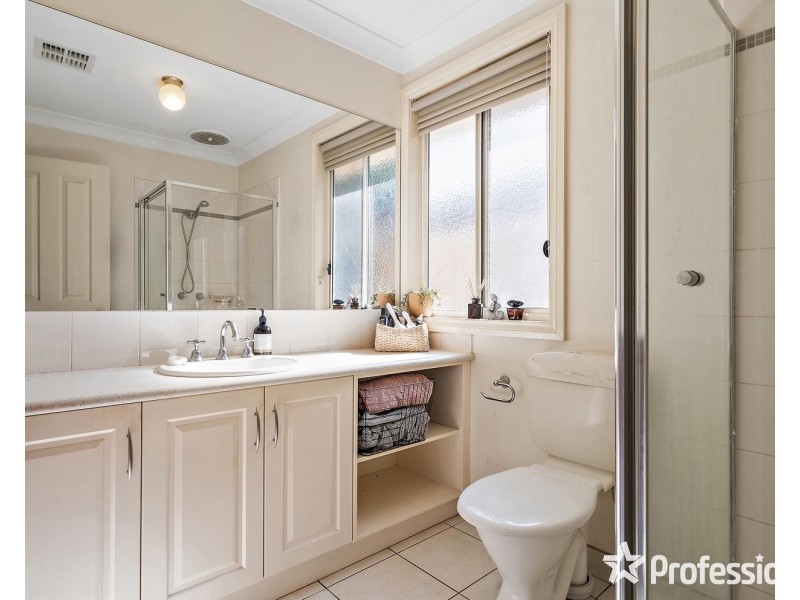 2 Winnetka Drive, Lilydale VIC 3140