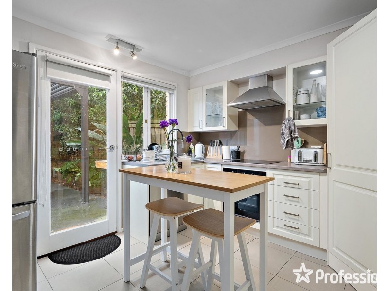 27/7 Turnbull Court, Ringwood VIC 3134